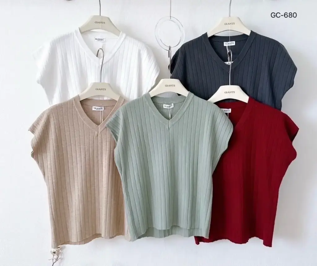 knitted cotton vest